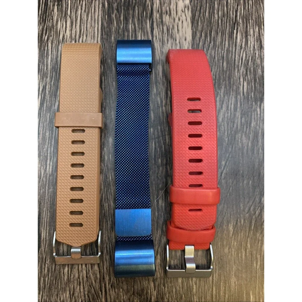 Fitbit Charge Black with 3 Extra Bands Working